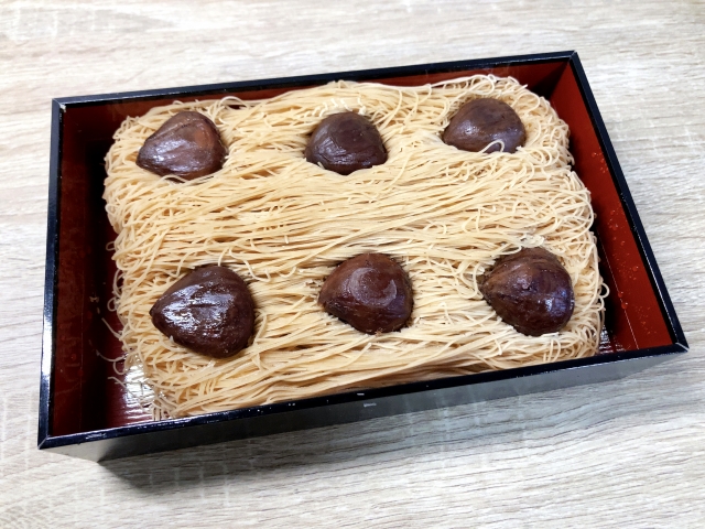 重箱モンブラン